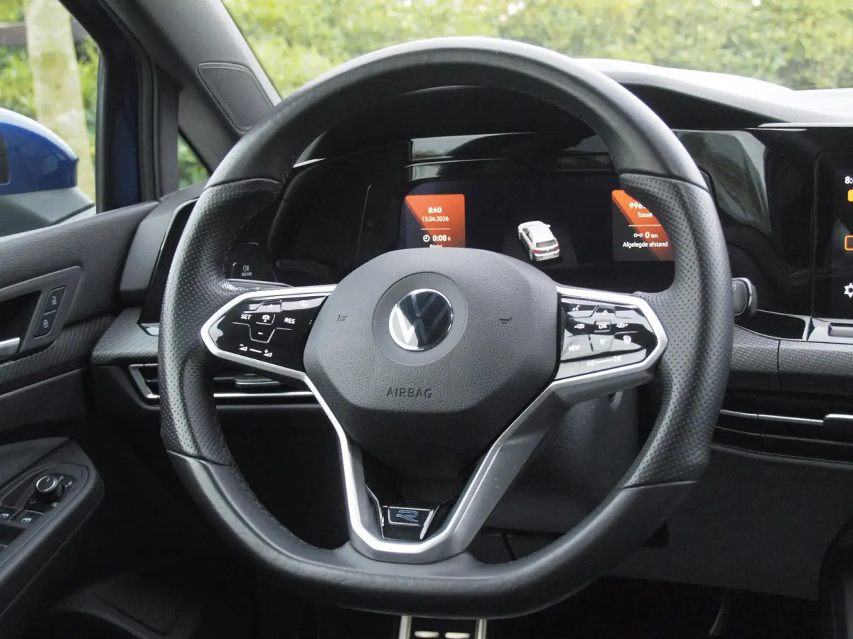 1.5 eTSI R-Line | Camera | Sfeerverlichting | Apple Carplay | Virtual Cockpit |