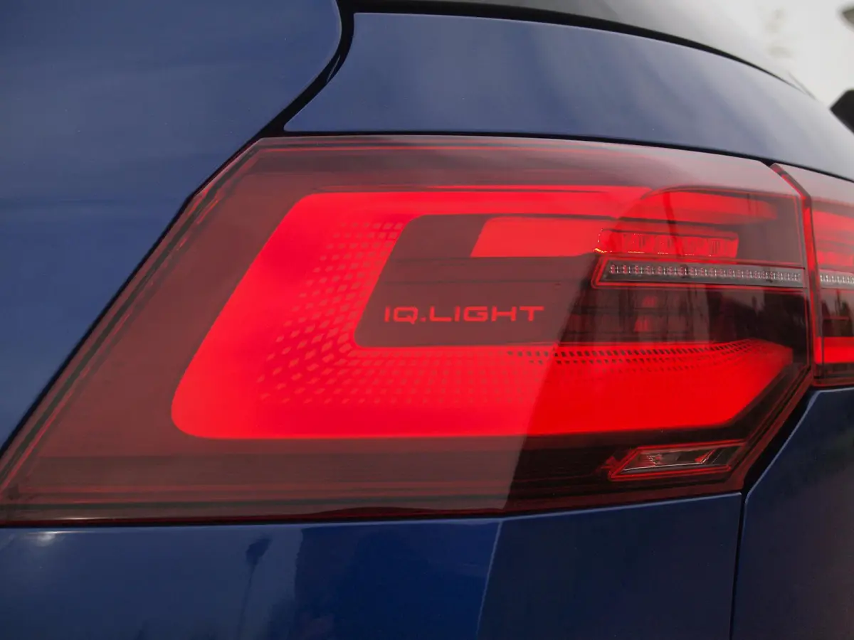 1.5 eTSI R-Line | Camera | Sfeerverlichting | Apple Carplay | Virtual Cockpit |