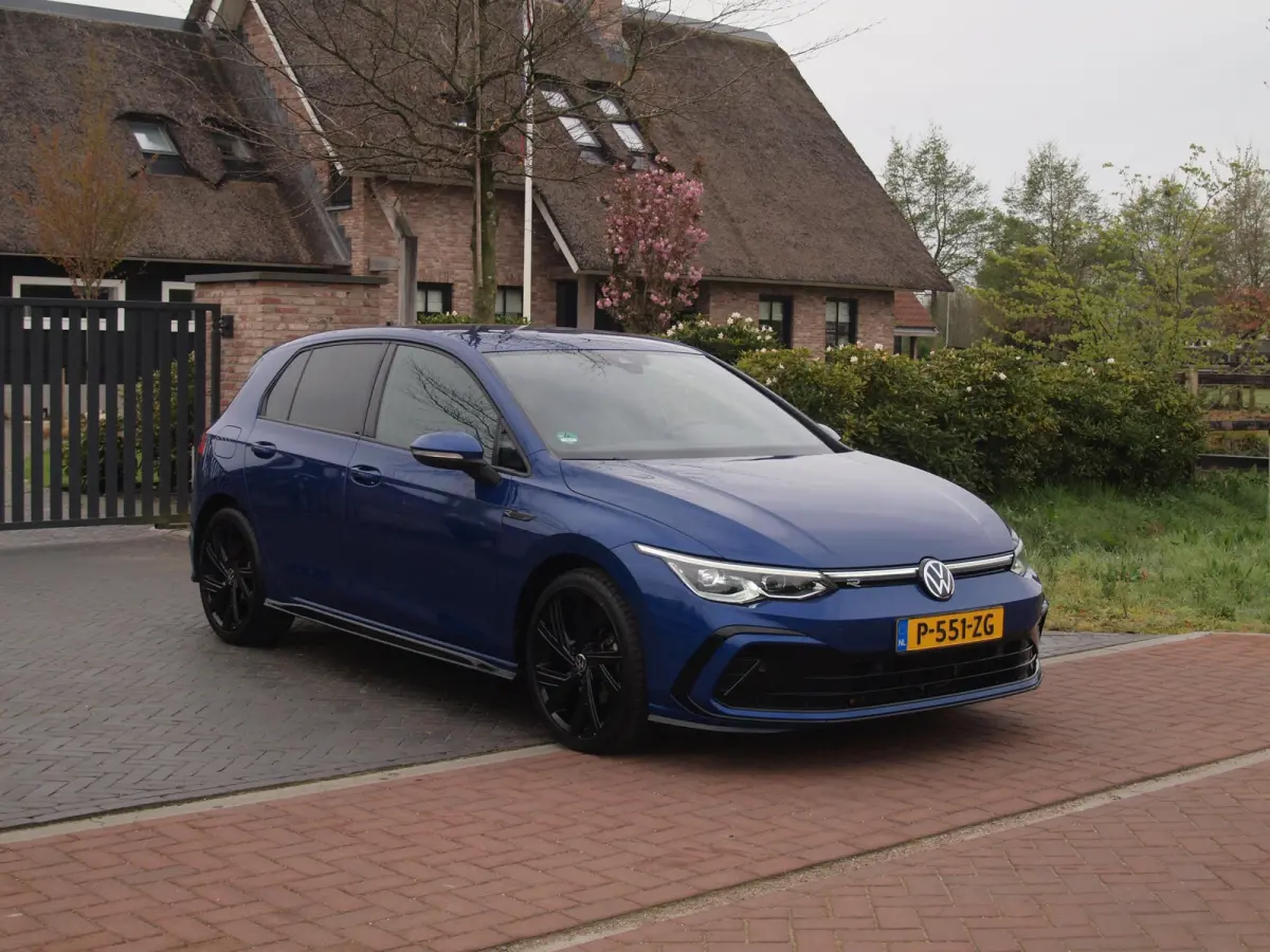 1.5 eTSI R-Line | Camera | Sfeerverlichting | Apple Carplay | Virtual Cockpit |