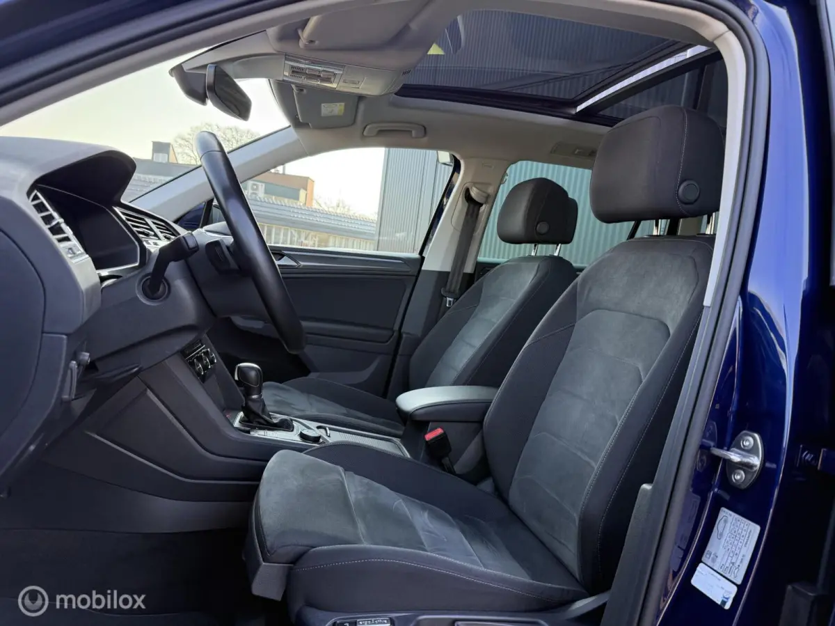 2.0 TSI 4Motion R-Line BOMVOL | PANODAK |