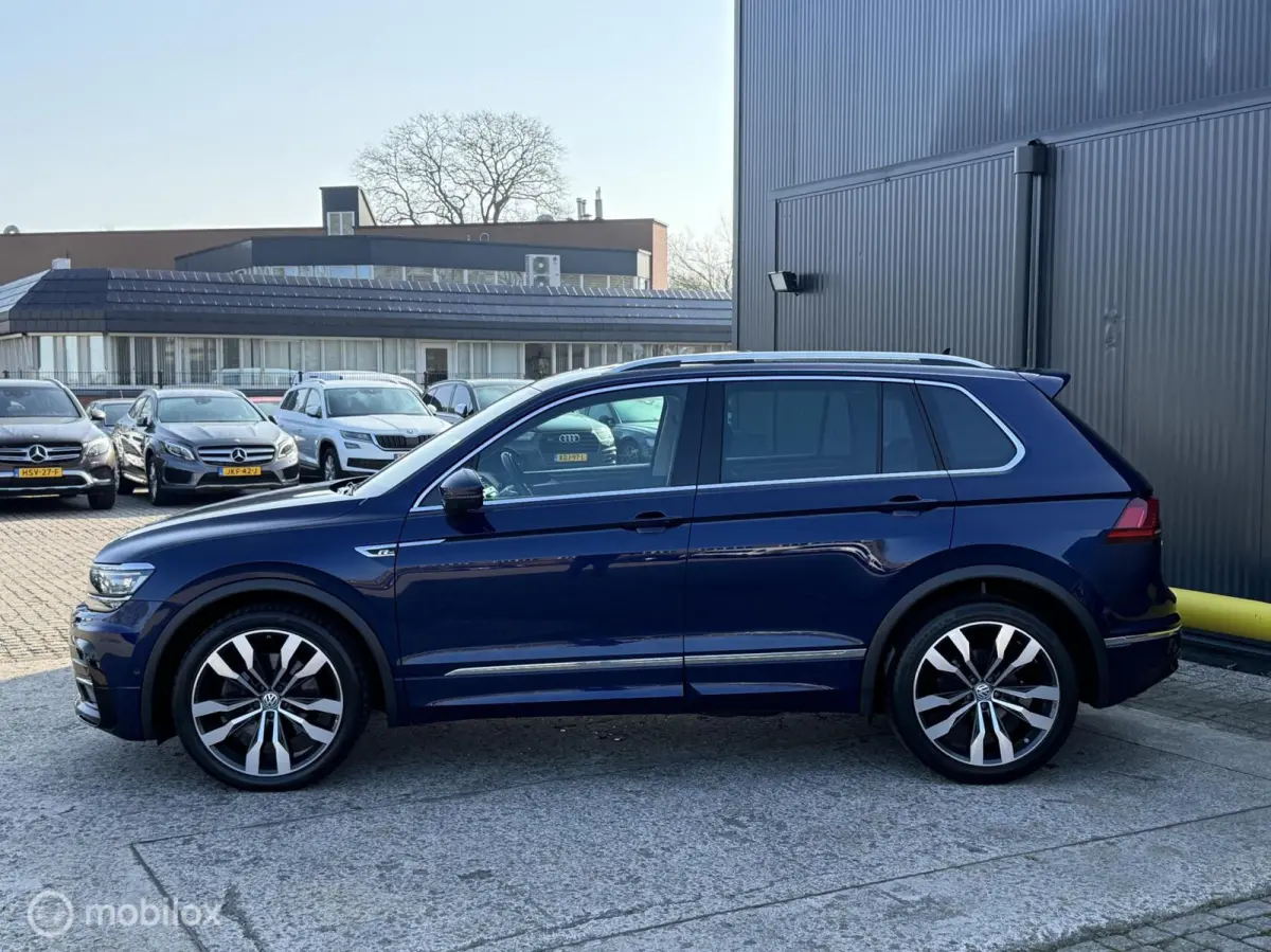 2.0 TSI 4Motion R-Line BOMVOL | PANODAK |