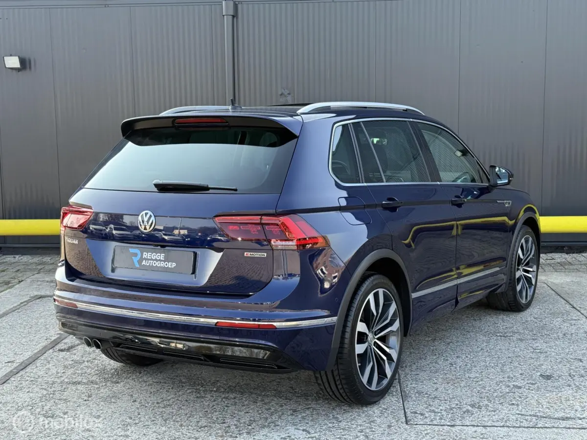 2.0 TSI 4Motion R-Line BOMVOL | PANODAK |