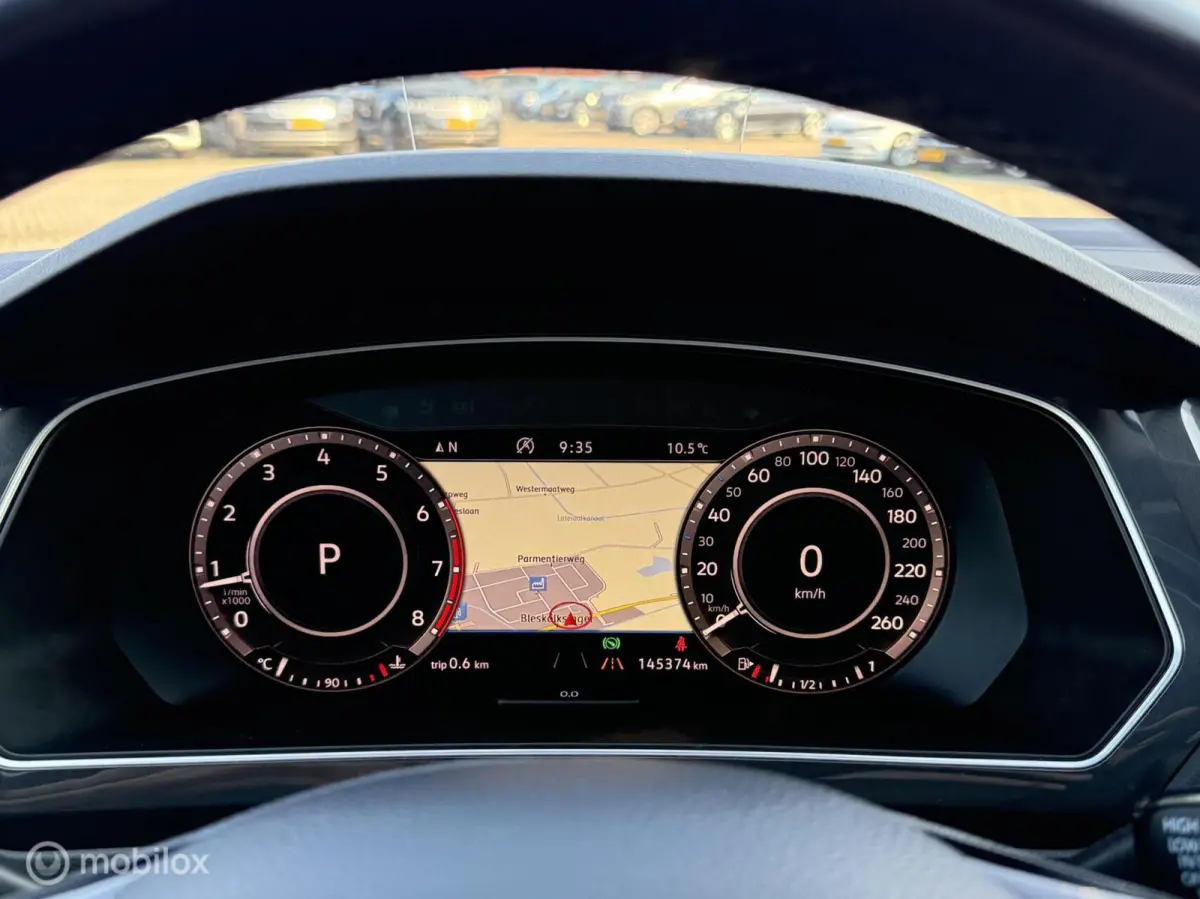 2.0 TSI 4Motion R-Line BOMVOL | PANODAK |