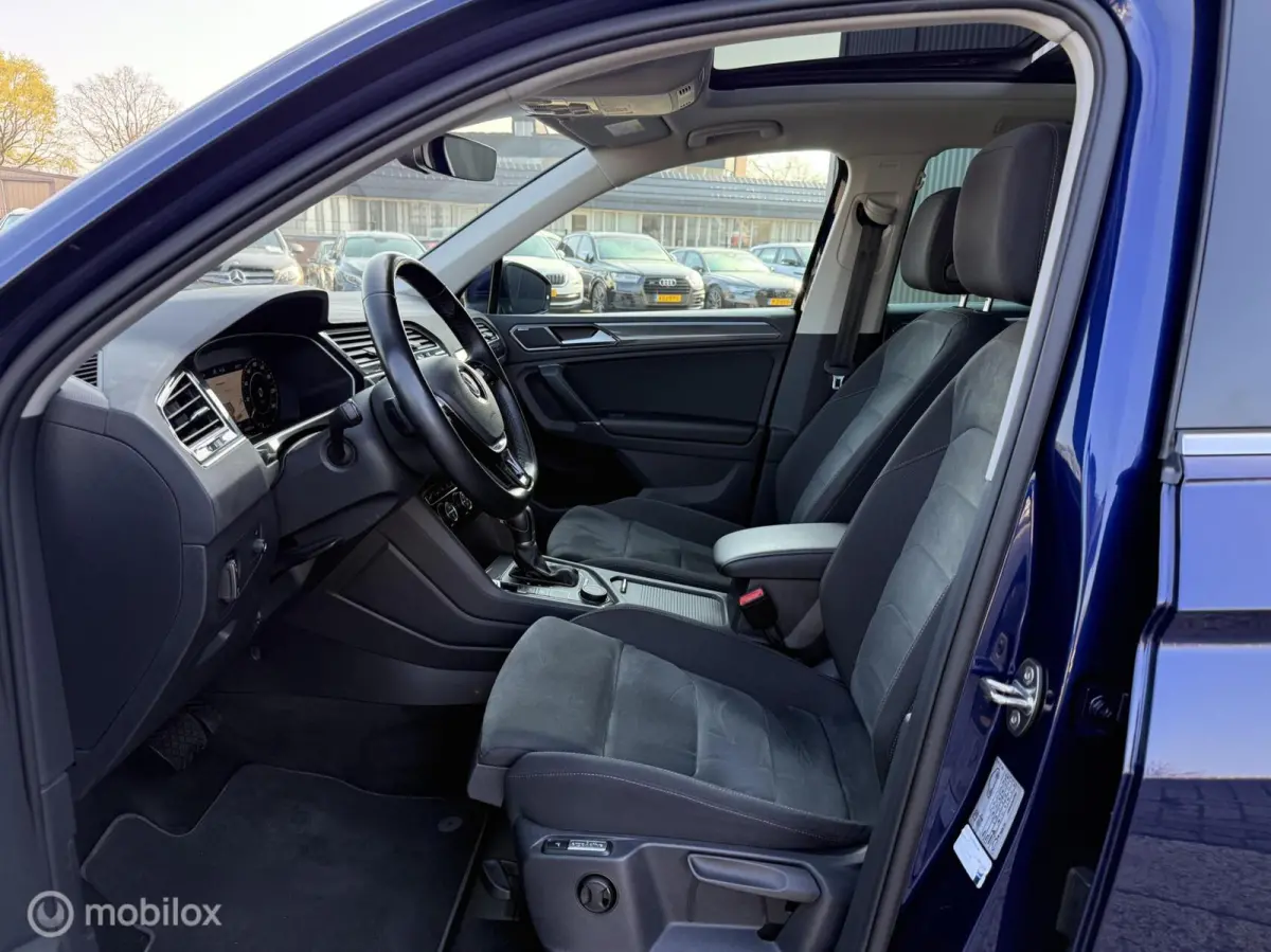 2.0 TSI 4Motion R-Line BOMVOL | PANODAK |