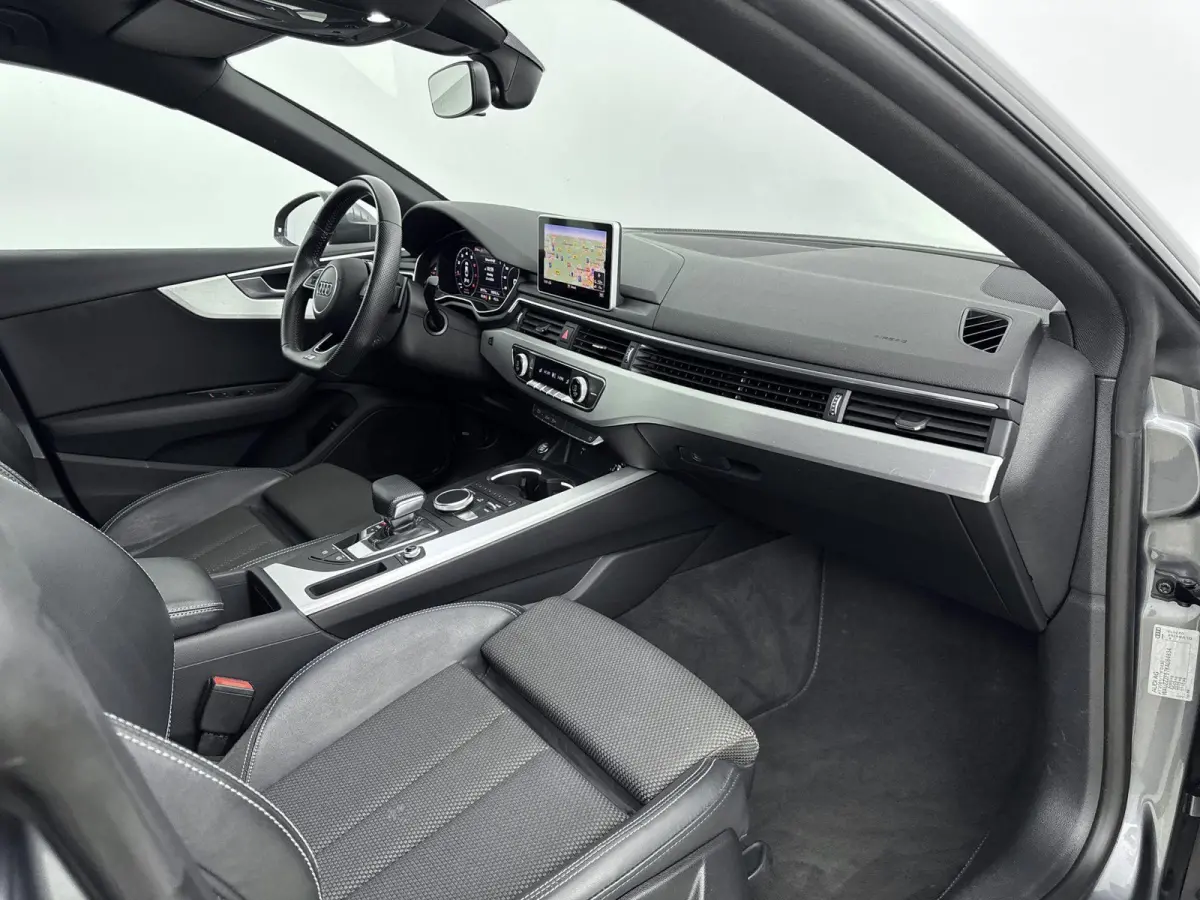 35 TFSI Sport S-line edition | Navigatie | Climate Control | Half-Leder | Cruise Control