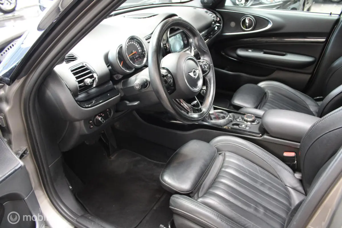 2.0 Cooper S Chili Serious Business/LED/PANO/NAVI/