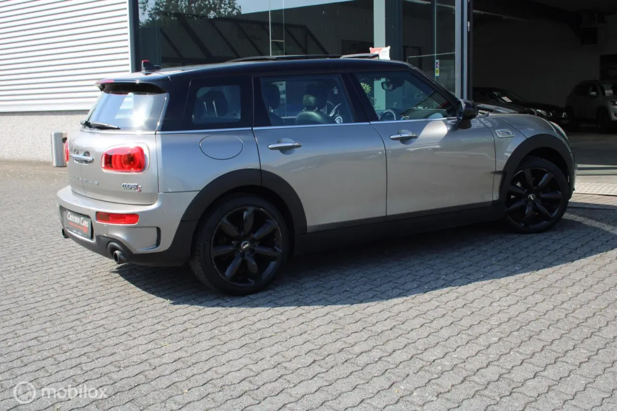 2.0 Cooper S Chili Serious Business/LED/PANO/NAVI/