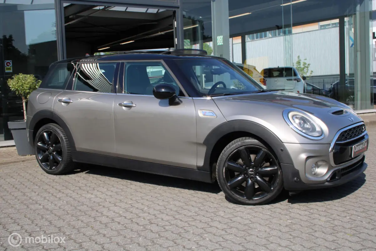 2.0 Cooper S Chili Serious Business/LED/PANO/NAVI/