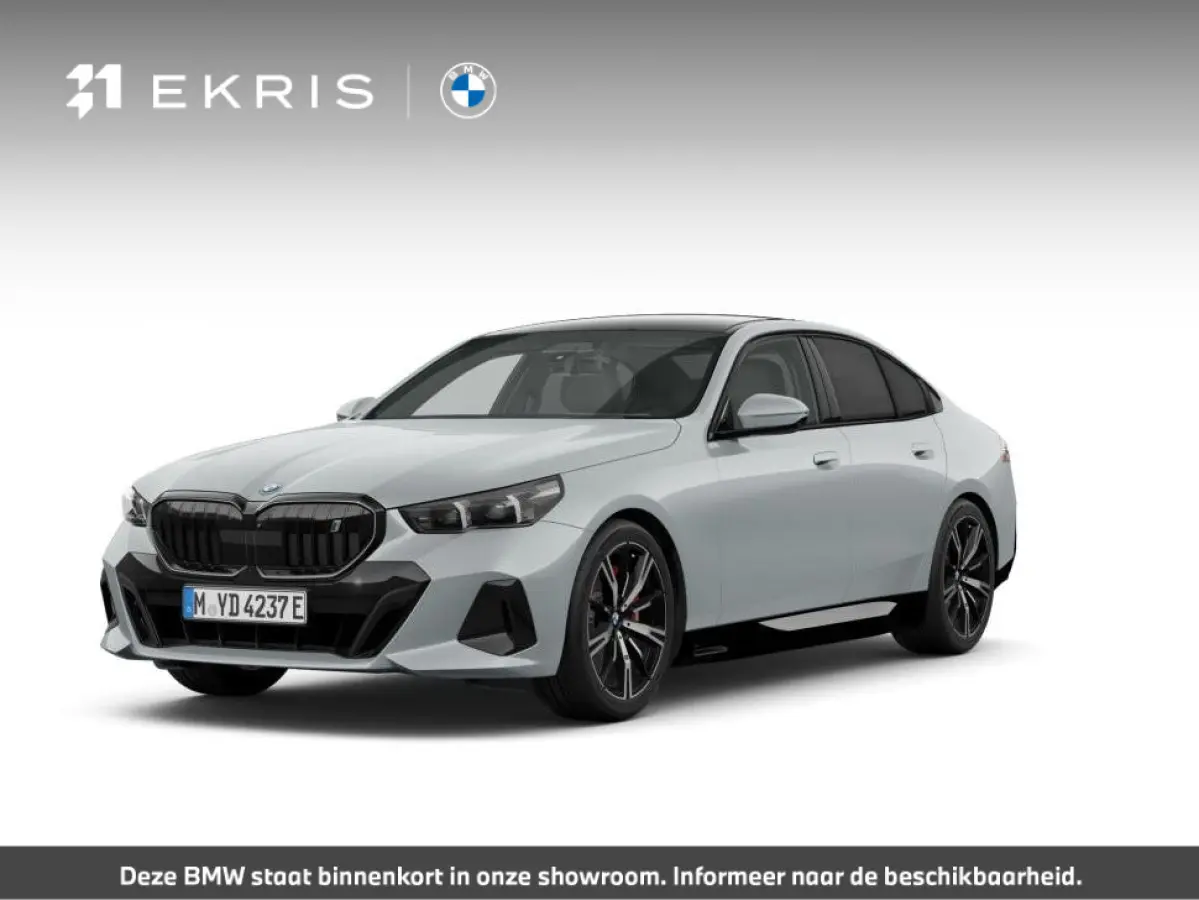 eDrive40 M Sport Edition M Sportpakket Pro | Innovation Pack | Travel Pack | Comfort Pack