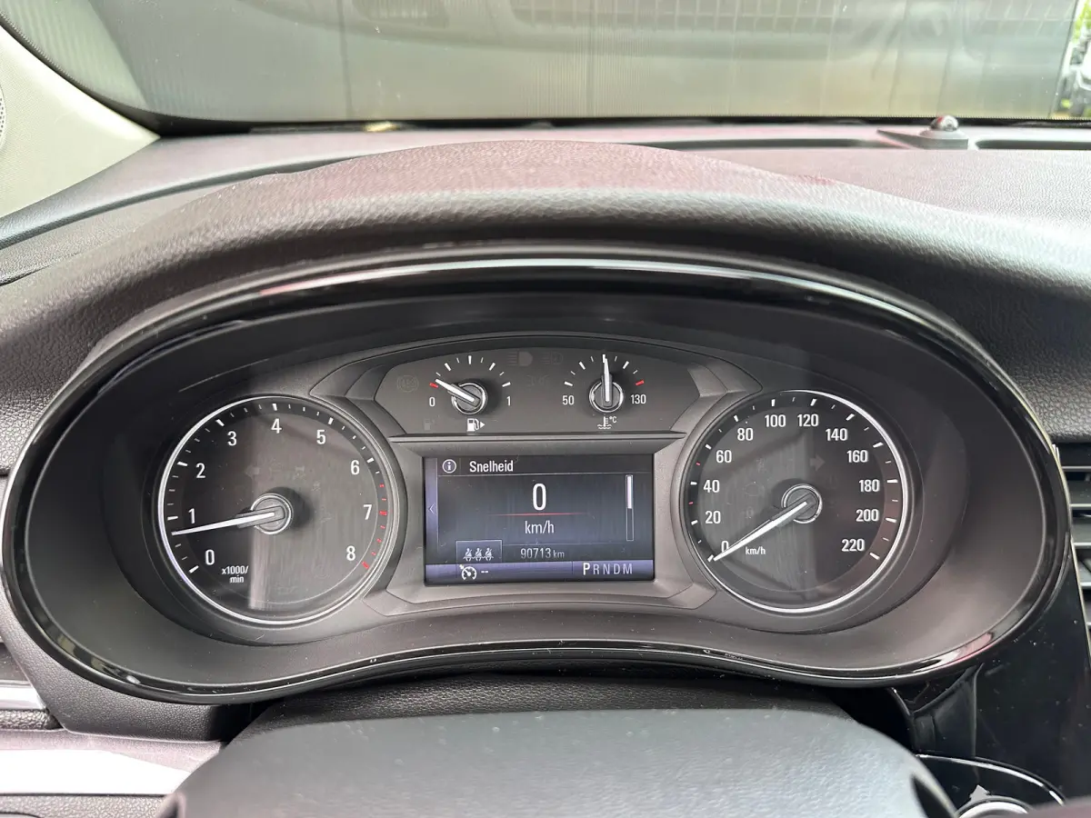 1.4 Turbo Innovation | Achterbank in delen neerklapbaar | Achteruitrijcamera | Apple Carplay/Android Auto|telefoonintegratie premium