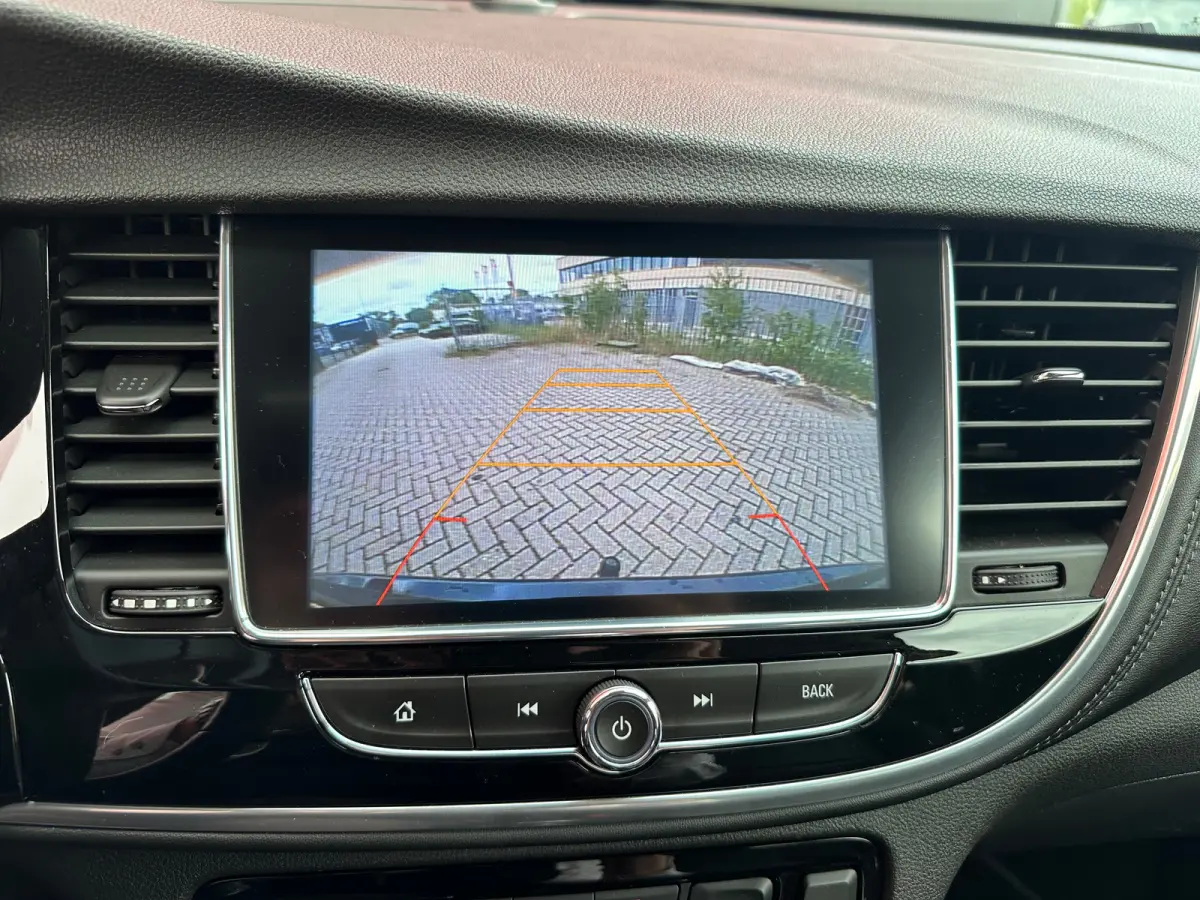 1.4 Turbo Innovation | Achterbank in delen neerklapbaar | Achteruitrijcamera | Apple Carplay/Android Auto|telefoonintegratie premium
