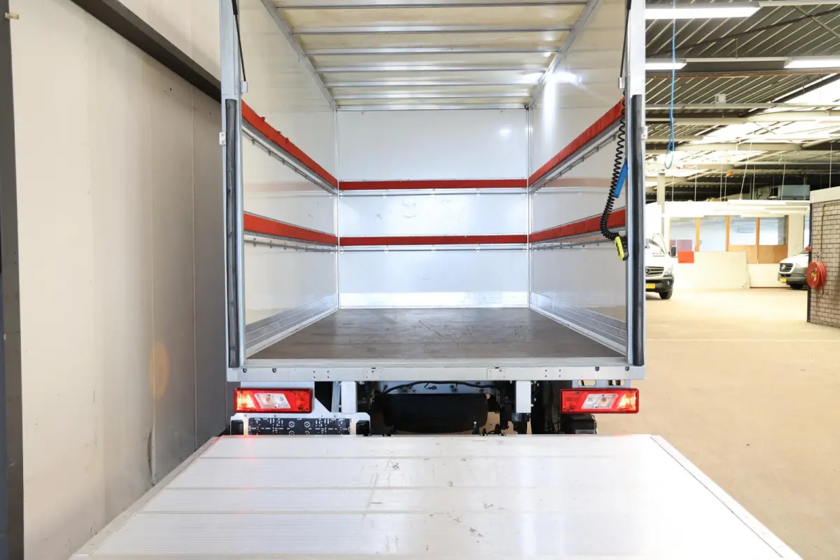 2.0 TDCI BAKWAGEN MEUBELBAK LAADKLEP EURO 6