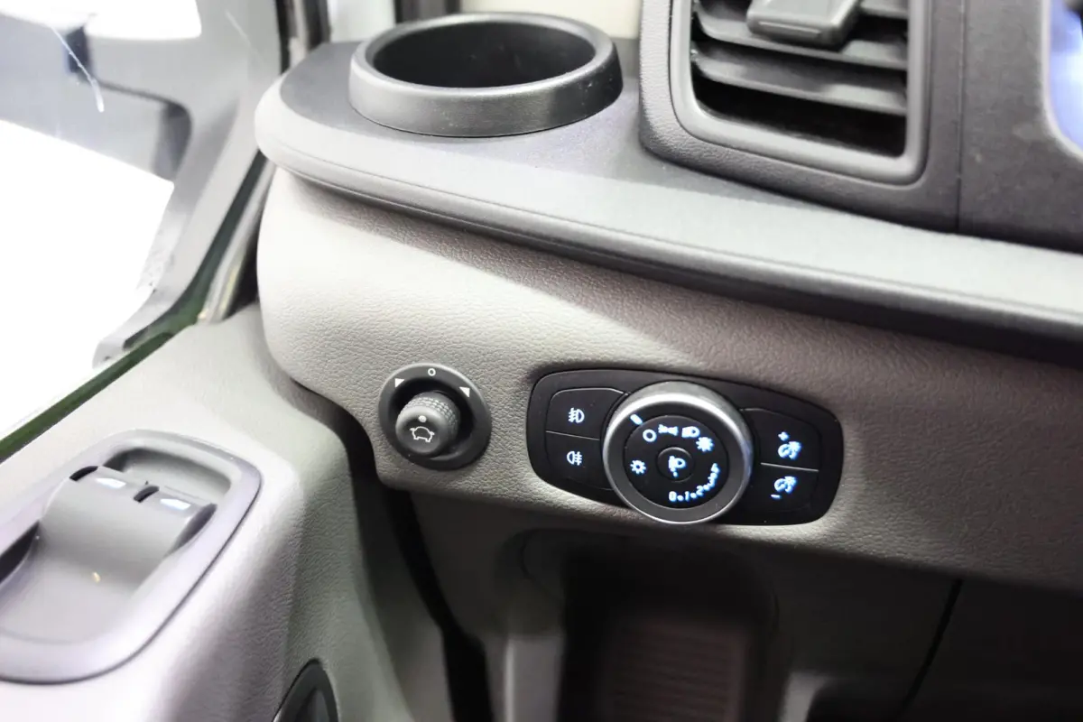 2.0 TDCI BAKWAGEN MEUBELBAK LAADKLEP EURO 6