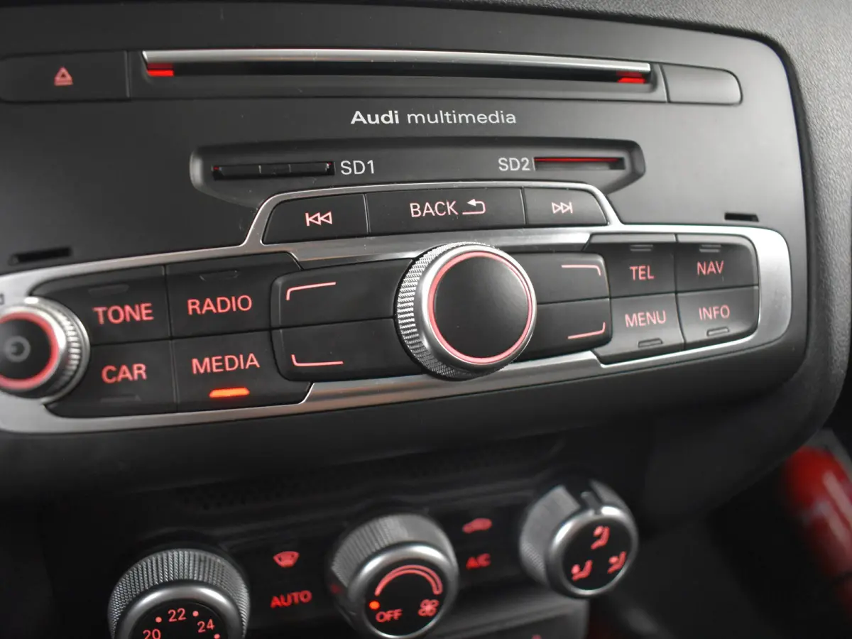 1.0 TFSI S-Line Advance Sport 95Pk | Automatische Airco | Stoelverwarming | Navigatie | Cruise control | Parkeersensor Achter |17"LMV