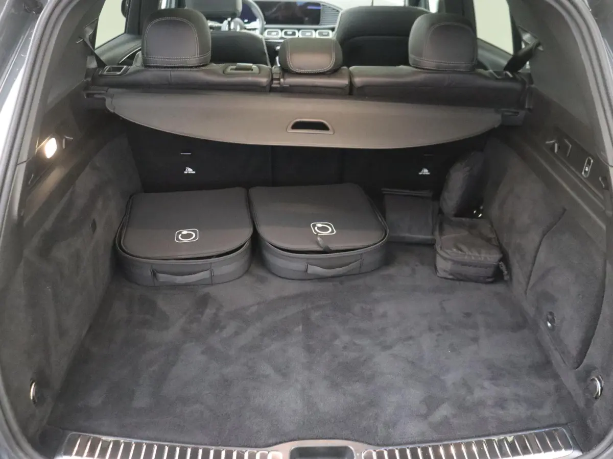 400 e 4MATIC AMG Line / Premium/ Panoramadak/ 22 inch/ AIRMATIC/ Burmester/ Trekhaak / Luchtvering / 360Graden-Camera / Headup-Display /