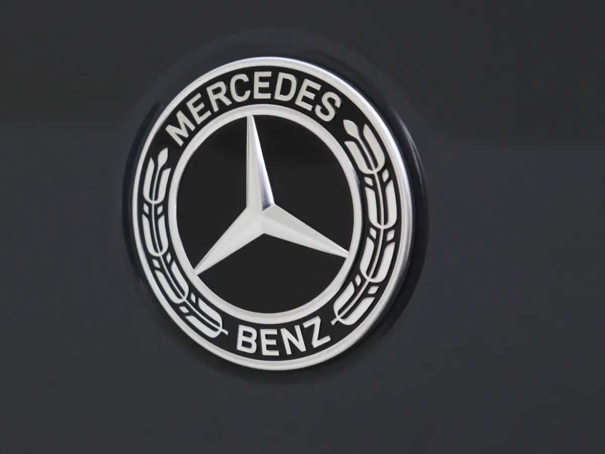 400 e 4MATIC AMG Line / Premium/ Panoramadak/ 22 inch/ AIRMATIC/ Burmester/ Trekhaak / Luchtvering / 360Graden-Camera / Headup-Display /