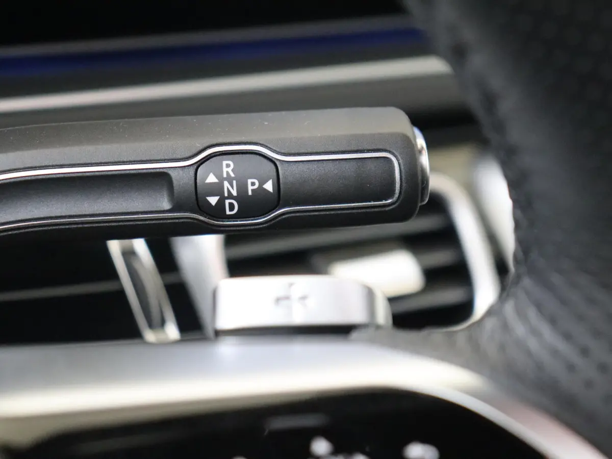 400 e 4MATIC AMG Line / Premium/ Panoramadak/ 22 inch/ AIRMATIC/ Burmester/ Trekhaak / Luchtvering / 360Graden-Camera / Headup-Display /