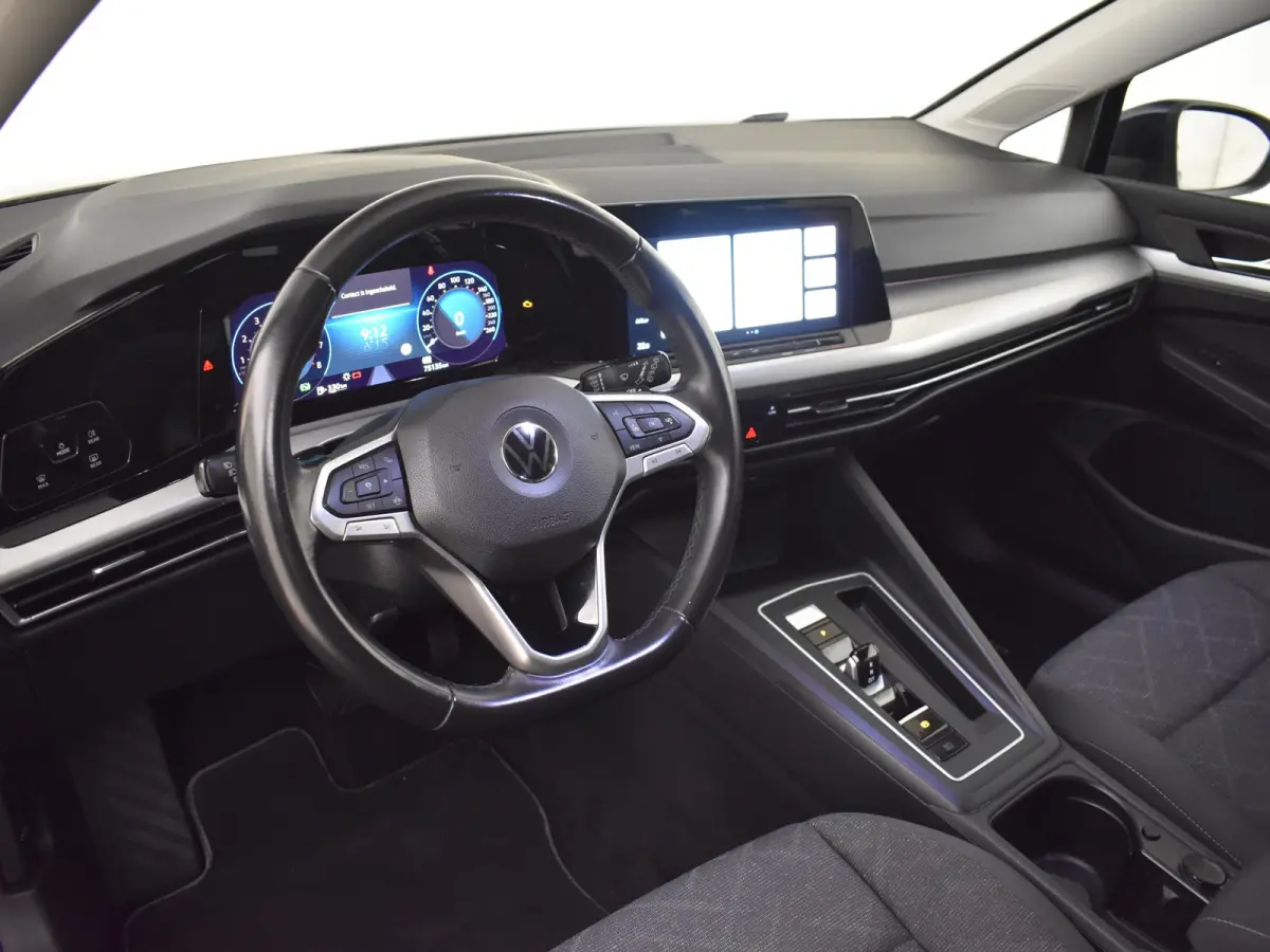 1.0 eTSI Life 110Pk DSG/AUTO | Trekhaak | Apple carplay Android auto | Navigatie | Cruise control adaptief | Parkeersensoren V&A | 16"LMV