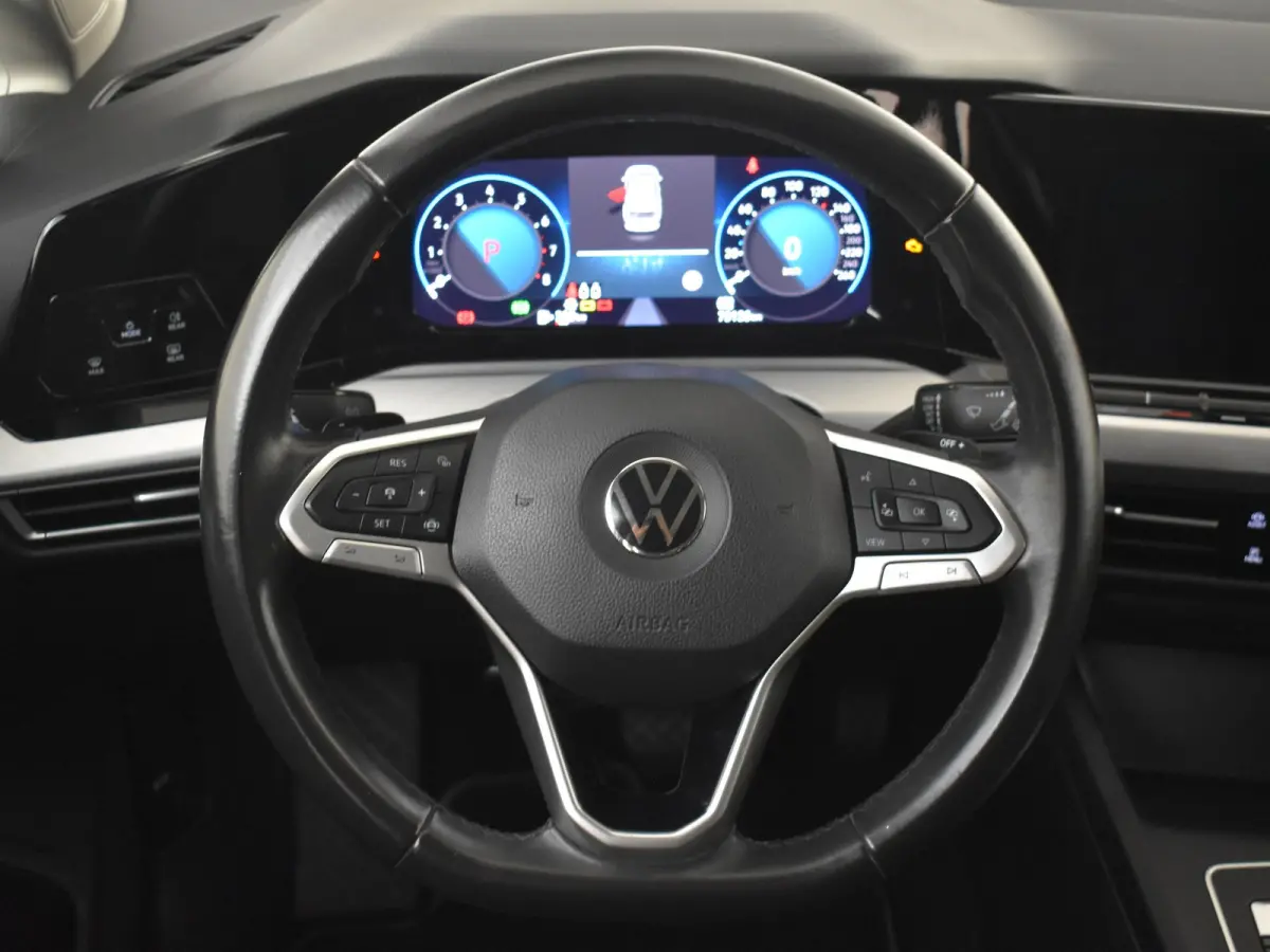 1.0 eTSI Life 110Pk DSG/AUTO | Trekhaak | Apple carplay Android auto | Navigatie | Cruise control adaptief | Parkeersensoren V&A | 16"LMV