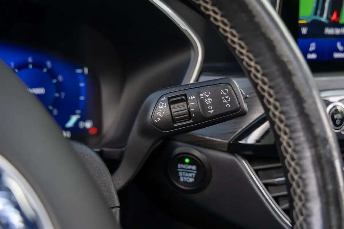 1.5 EcoBoost Vignale | Full options | Incl. Trekhaak | Panoramadak | 1800kg trekgewicht