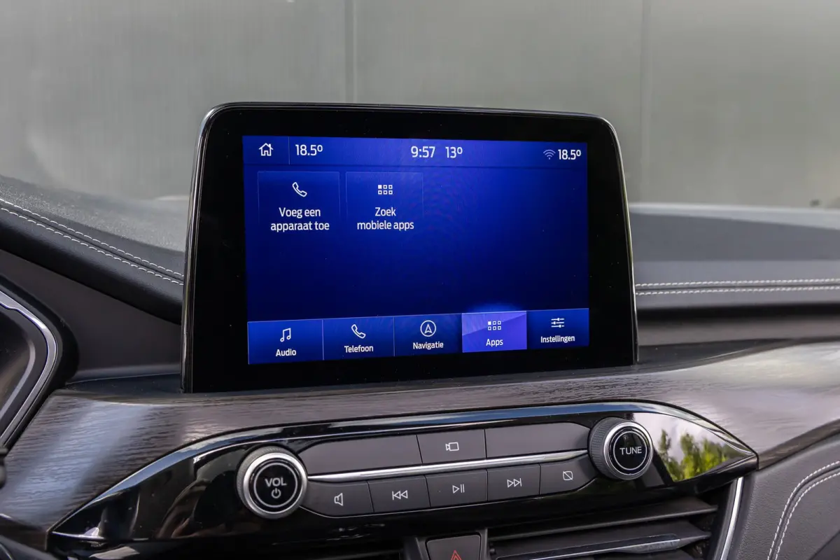 1.5 EcoBoost Vignale | Full options | Incl. Trekhaak | Panoramadak | 1800kg trekgewicht