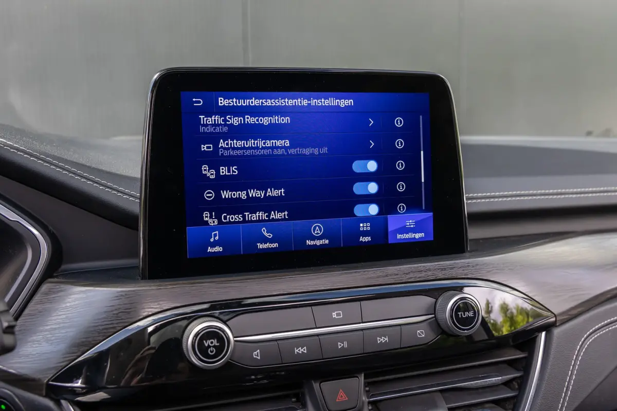 1.5 EcoBoost Vignale | Full options | Incl. Trekhaak | Panoramadak | 1800kg trekgewicht