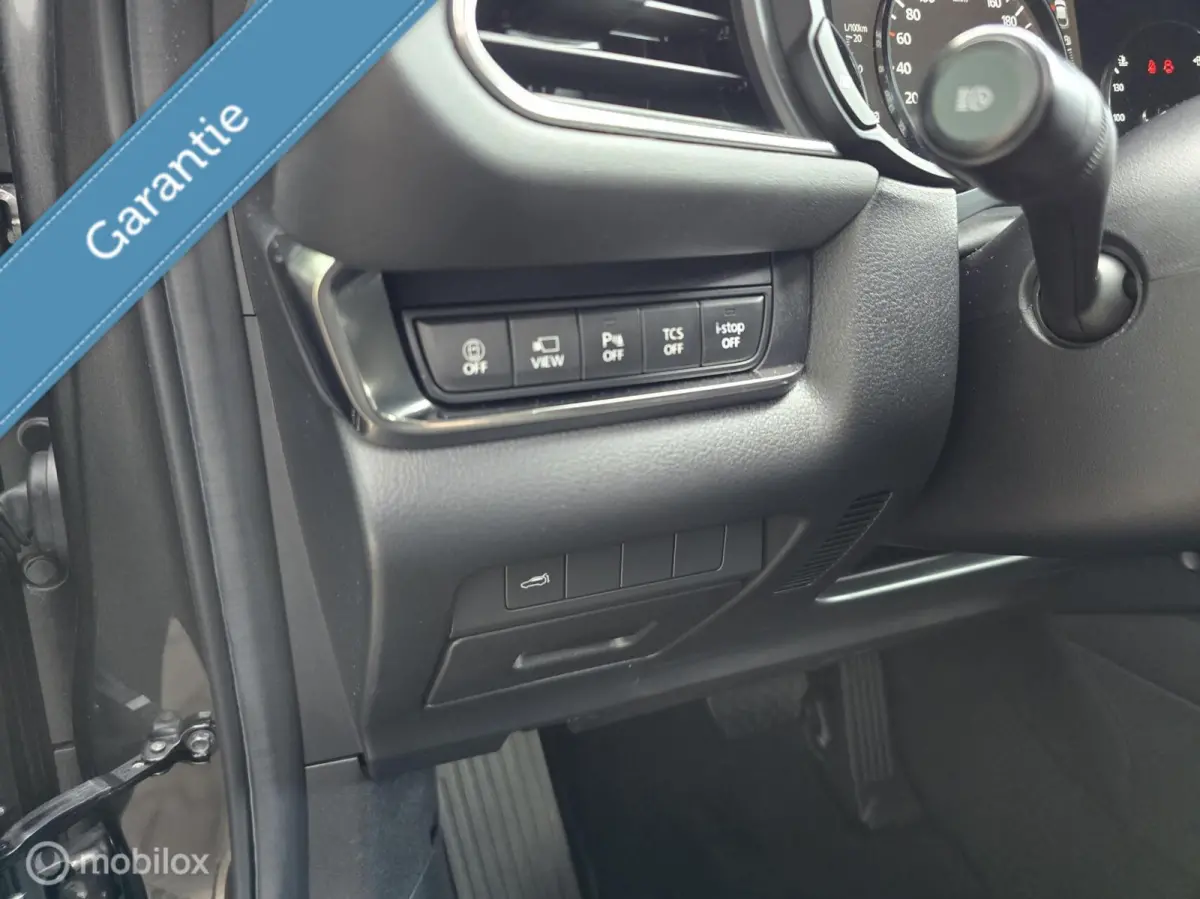 2.0 e-SkyActiv M Hybrid/18 INCH/NAVI/CLIMA/PDC