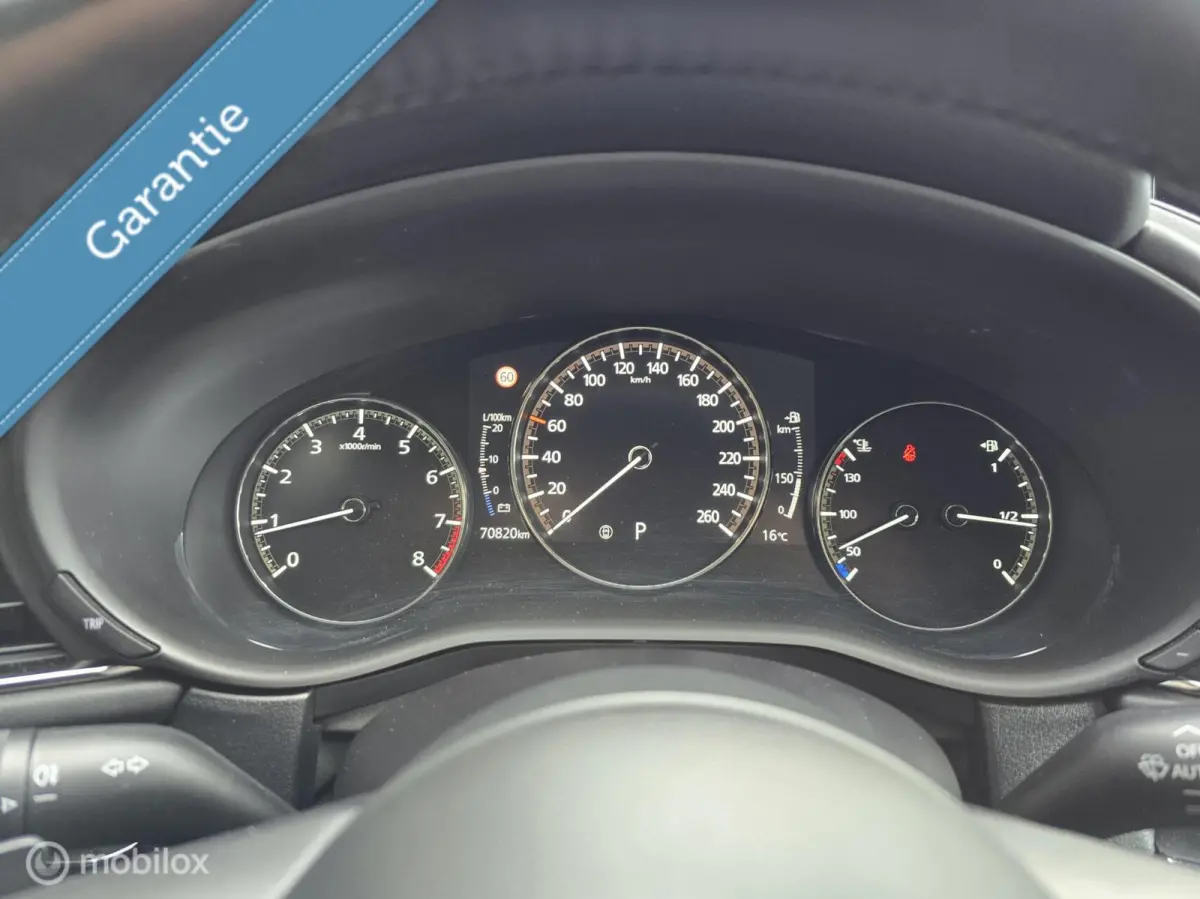 2.0 e-SkyActiv M Hybrid/18 INCH/NAVI/CLIMA/PDC