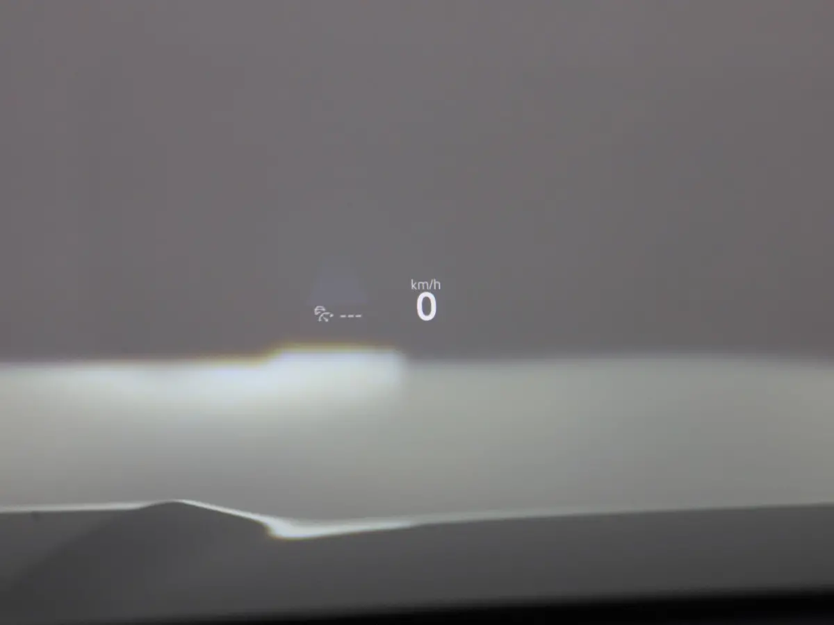 1.5 eHybrid R-Line Edition 204 PK| Origineel Nederlands | 1e Eigenaar | Trekhaak | Panoramadak | Navigatie | Dodehoeksensoren | Achteruitrijcamera | Sfeerverlichting
