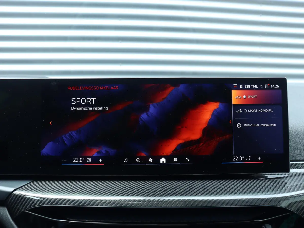 xDrive40 | M Sportpakket Pro | Innovation Pack | Comfort Pack | Showroom Selection