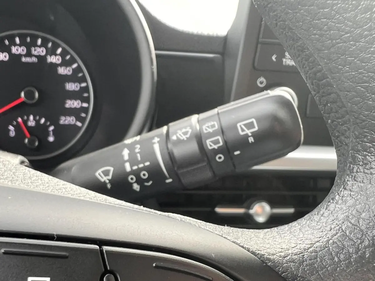 1.0 ComfortLine Automaat Airco Bluetooth BTW NAP
