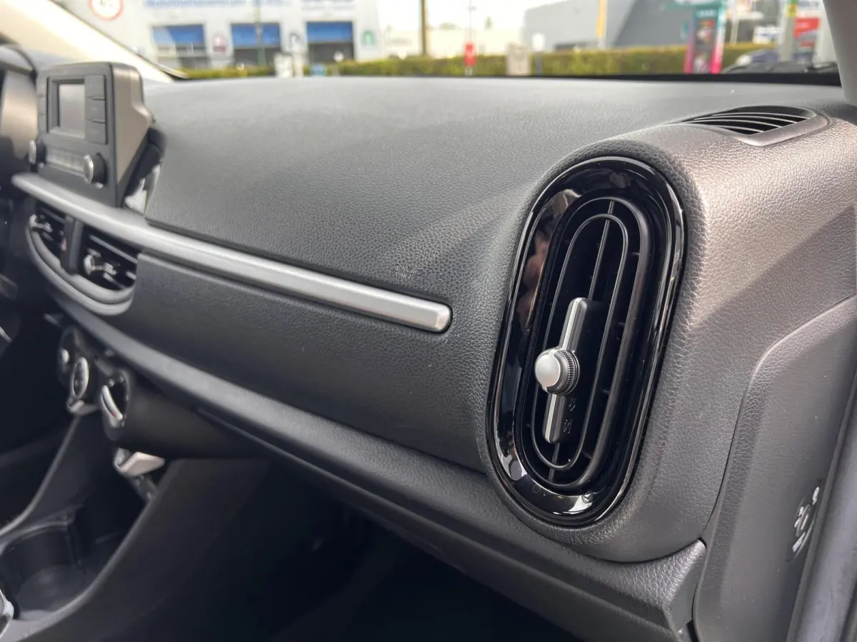 1.0 ComfortLine Automaat Airco Bluetooth BTW NAP