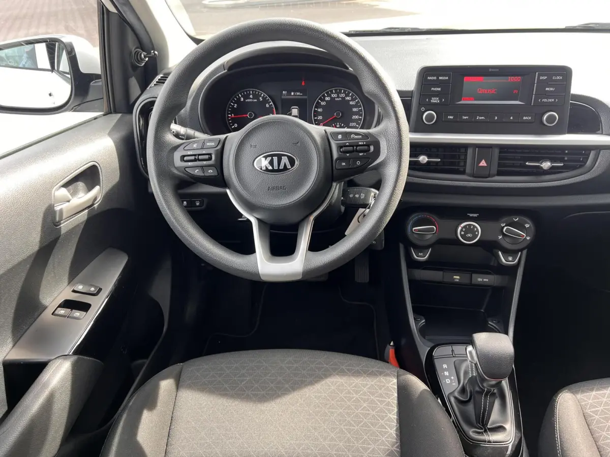 1.0 ComfortLine Automaat Airco Bluetooth BTW NAP