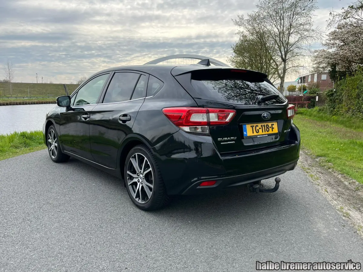 1.6i 4WD Pure