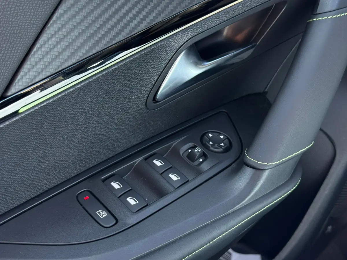 EV GT Avantage 54 kWh 360 camera | SOH 97% | Keyless | Stand kachel | Interieurverlichting | Adeptieve cruise control | Apple carplay & Android auto