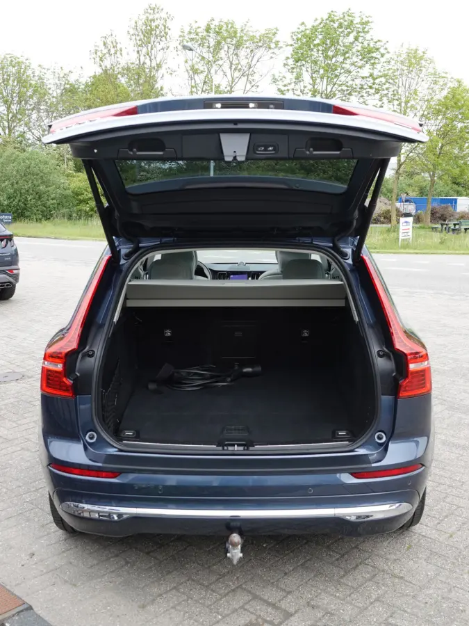 2.0 T8 PHEV AWD Ultimate Bright BOMVOL | TREKH. | LUCHTVERING | BOWERS & WILKINS | PANO | LEER