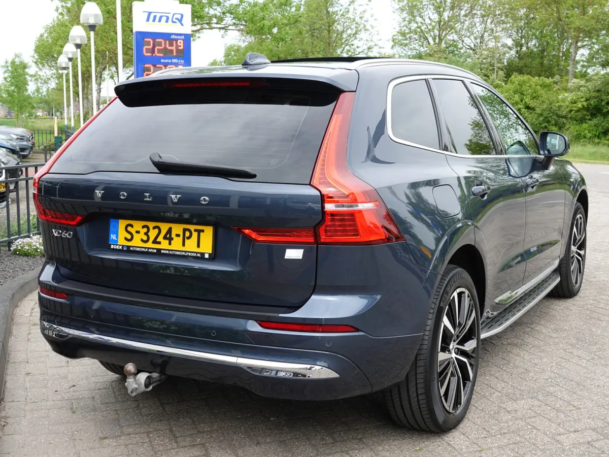 2.0 T8 PHEV AWD Ultimate Bright BOMVOL | TREKH. | LUCHTVERING | BOWERS & WILKINS | PANO | LEER