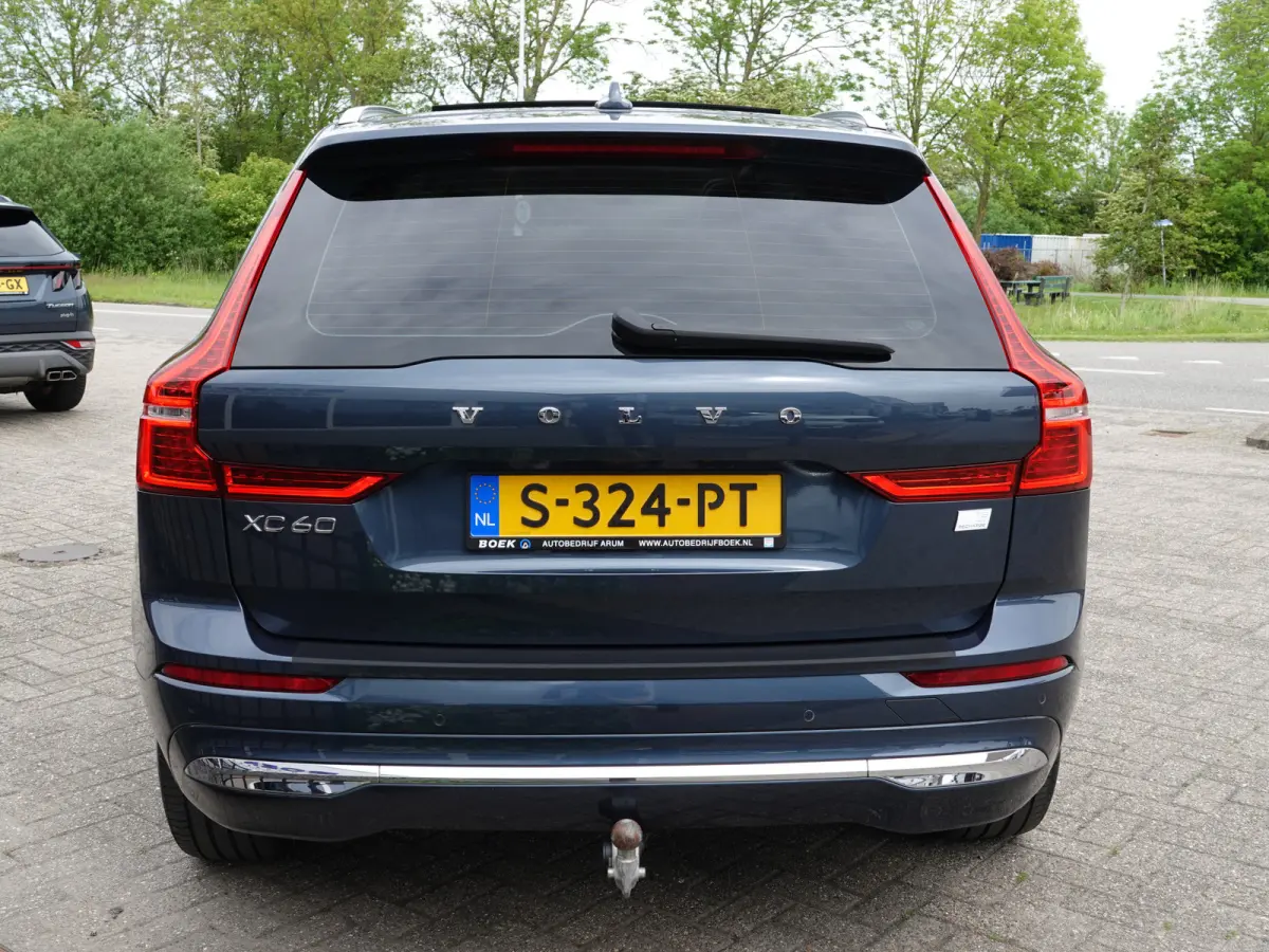 2.0 T8 PHEV AWD Ultimate Bright BOMVOL | TREKH. | LUCHTVERING | BOWERS & WILKINS | PANO | LEER