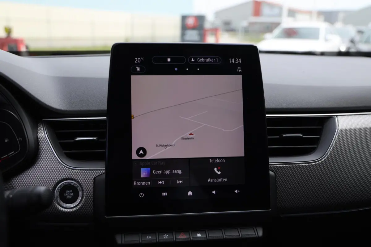 1.6 E-Tech Hybrid 145 Intens|Camera|Trekhaak|Apple carplay/Android auto|