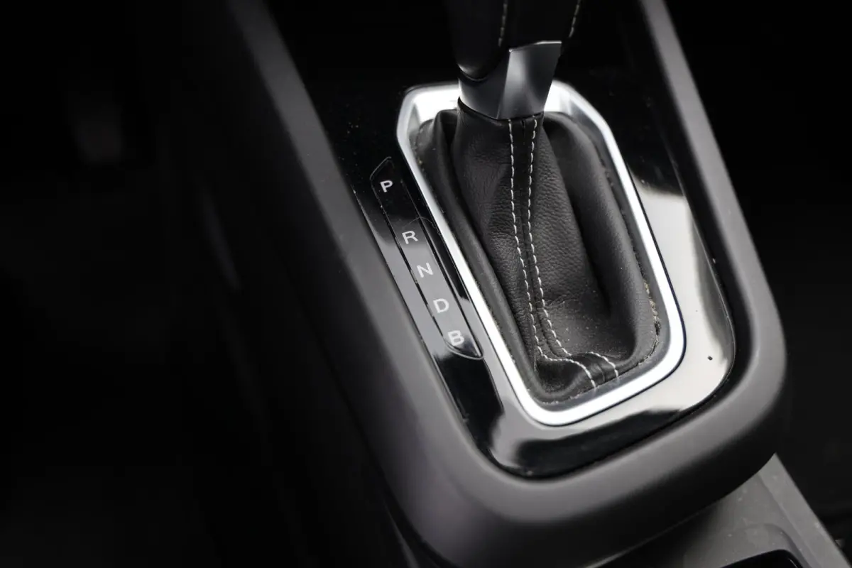 1.6 E-Tech Hybrid 145 Intens|Camera|Trekhaak|Apple carplay/Android auto|