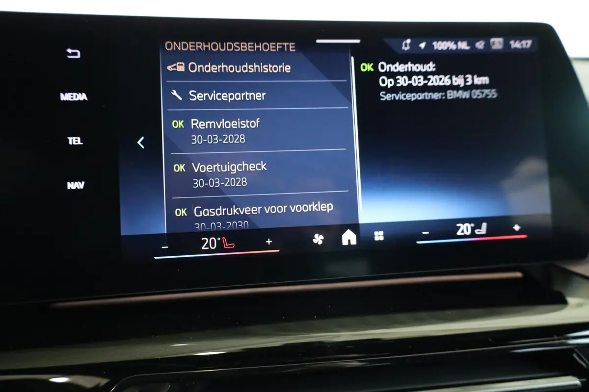 eDrive20 | M Sportpakket Pro | Premium Pack | Driving Ass. Plus | Harman/Kardon | Elektr. verstelb. stoelen | Trekhaak