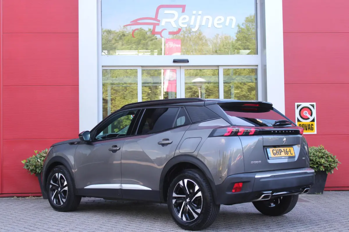 1.2 130PK GT | NAVIGATIE 10" TOUCHSCREEN | APPLE CARPLAY/ANDROID AUTO | CRUISE CONTROL | ACHTERUITRIJ CAMERA | DODEHOEK BEWAKING | FULL LED KOPLAMPEN | 3-D INSTRUMENTENPANEEL | DAB+ RADIO | 