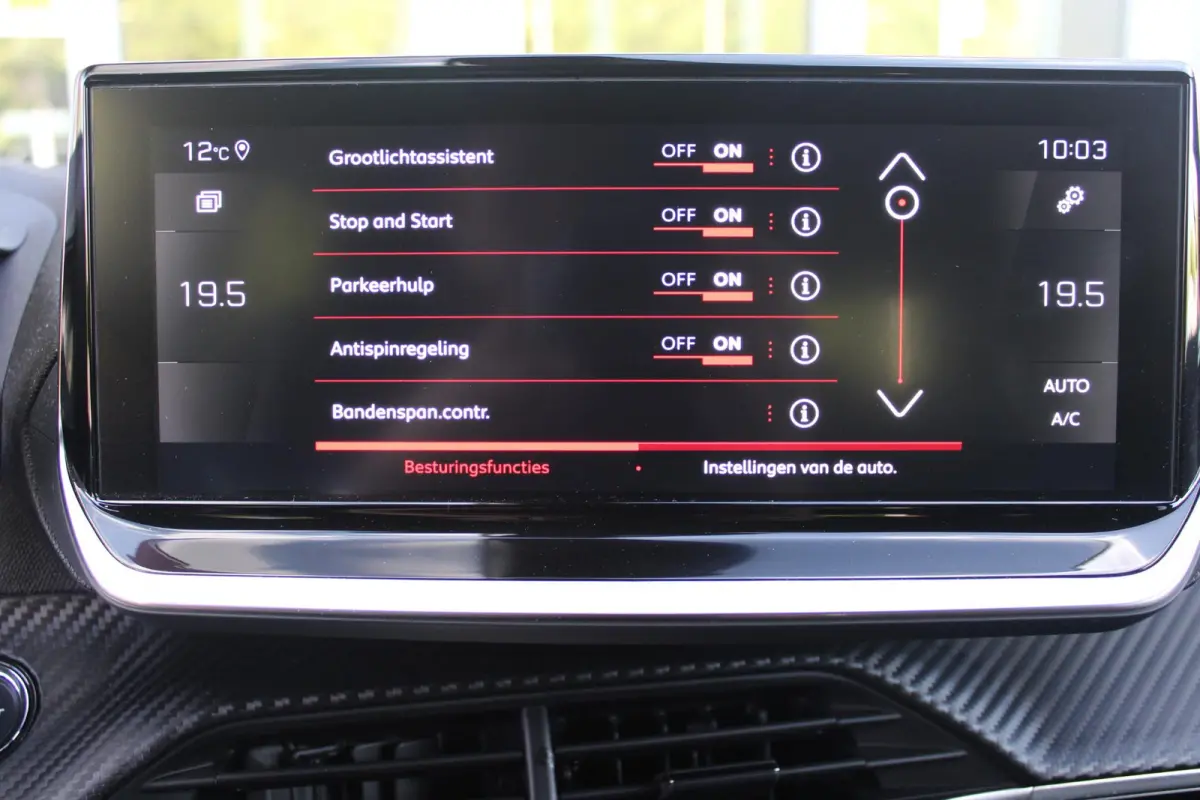 1.2 130PK GT | NAVIGATIE 10" TOUCHSCREEN | APPLE CARPLAY/ANDROID AUTO | CRUISE CONTROL | ACHTERUITRIJ CAMERA | DODEHOEK BEWAKING | FULL LED KOPLAMPEN | 3-D INSTRUMENTENPANEEL | DAB+ RADIO | 
