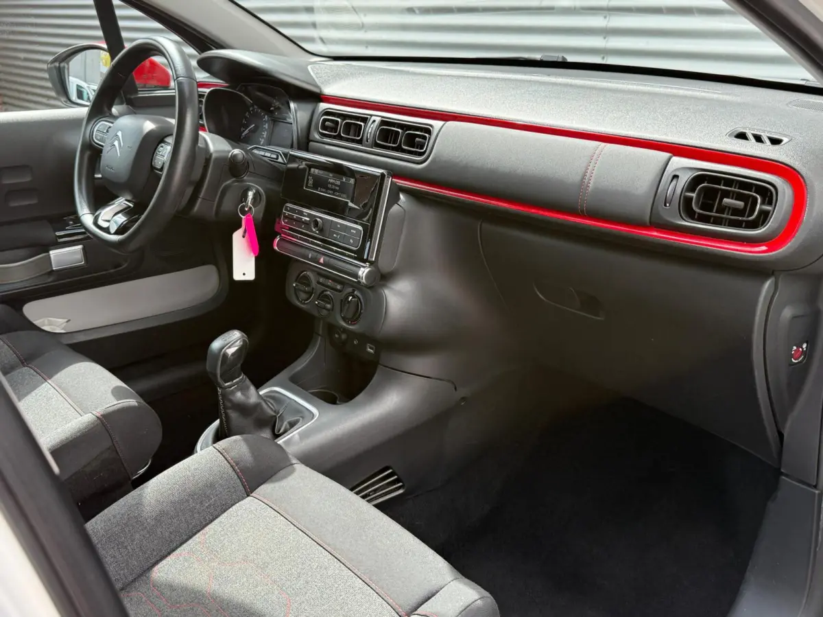 1.2 PureTech Airco Cruise MF Stuur Isofix Mp3 Led 2017 Perfecte Staat Eerste Eigenaar Historie Aanwezig incl 12 maanden garantie