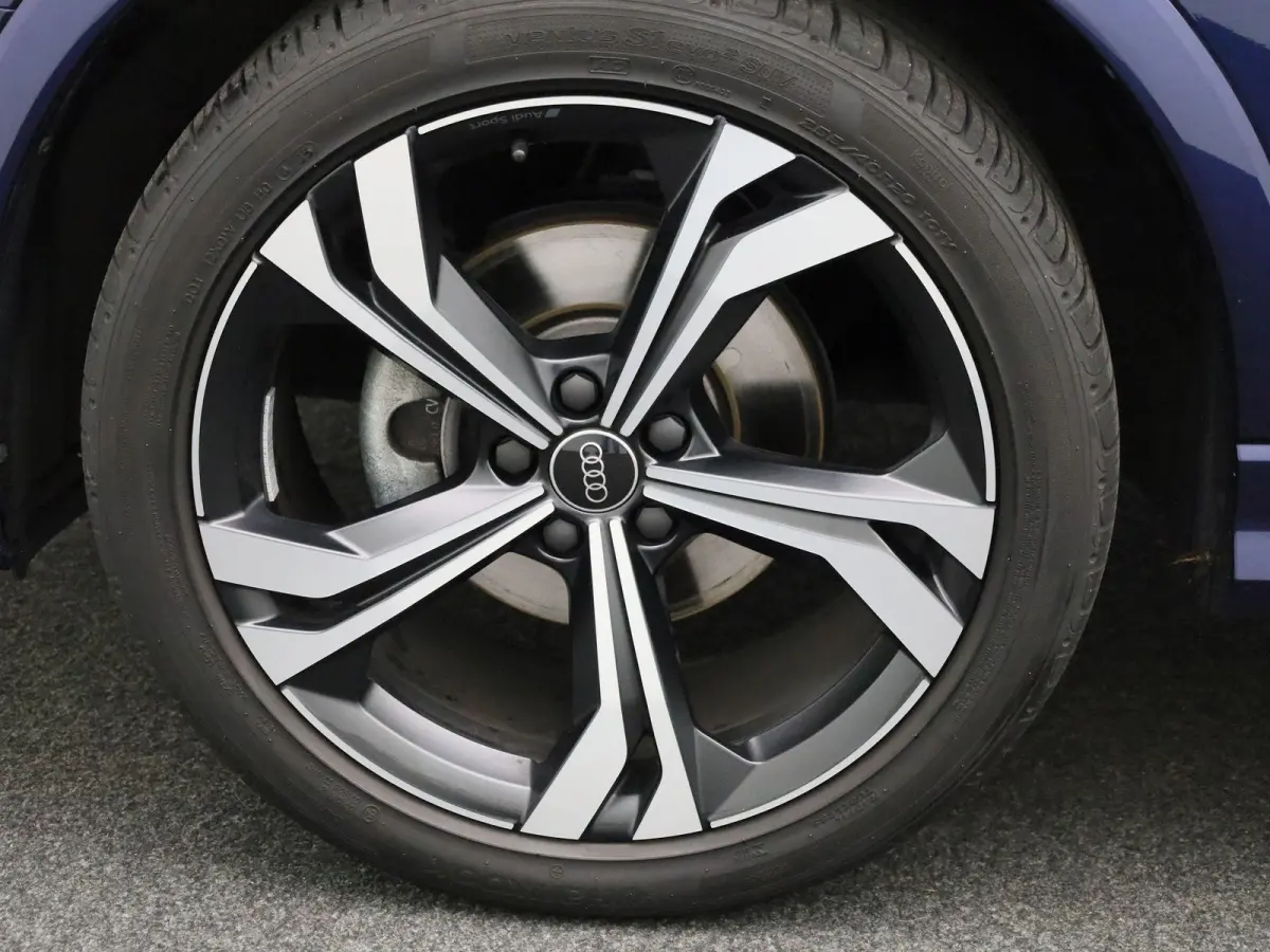 35 TFSI S Edition Competition 150 PK | S-line | Automaat | Navigatie | Camera | Adaptive cruise control | Audi sound system | Lichtmetalen velgen 20' | Audi smartphone interface |