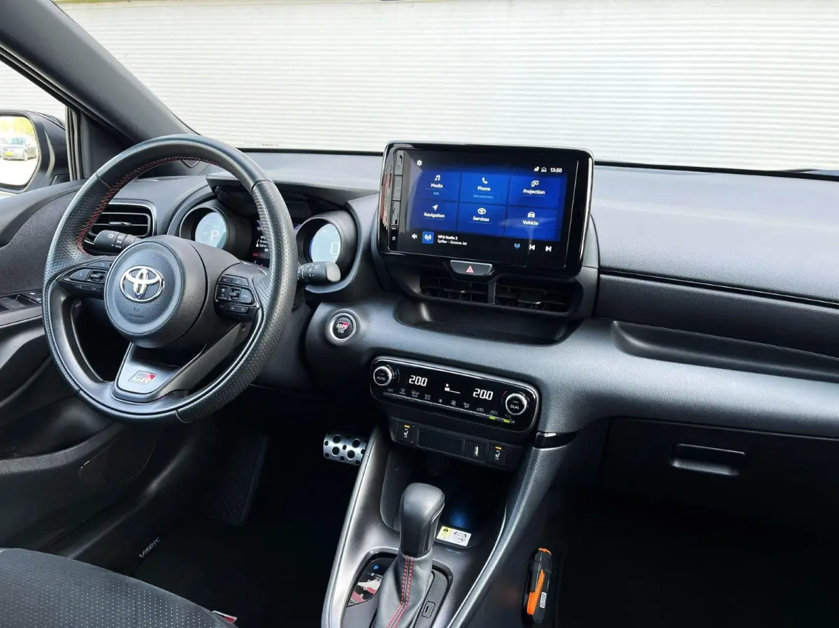 1.5 Hybrid 115pk AUT Sport | Navigatie | Stoelverwarming | Apple Carplay/Android Auto