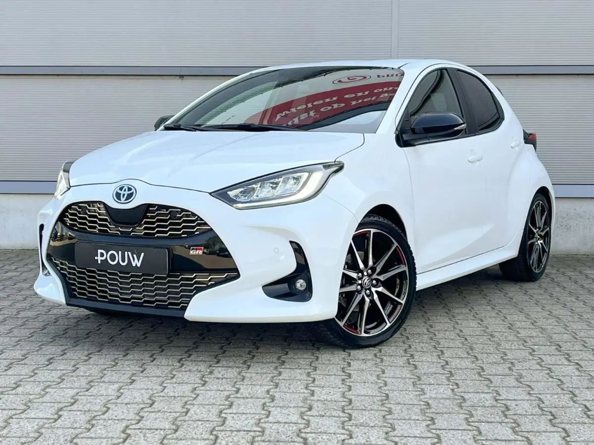 1.5 Hybrid 115pk AUT Sport | Navigatie | Stoelverwarming | Apple Carplay/Android Auto