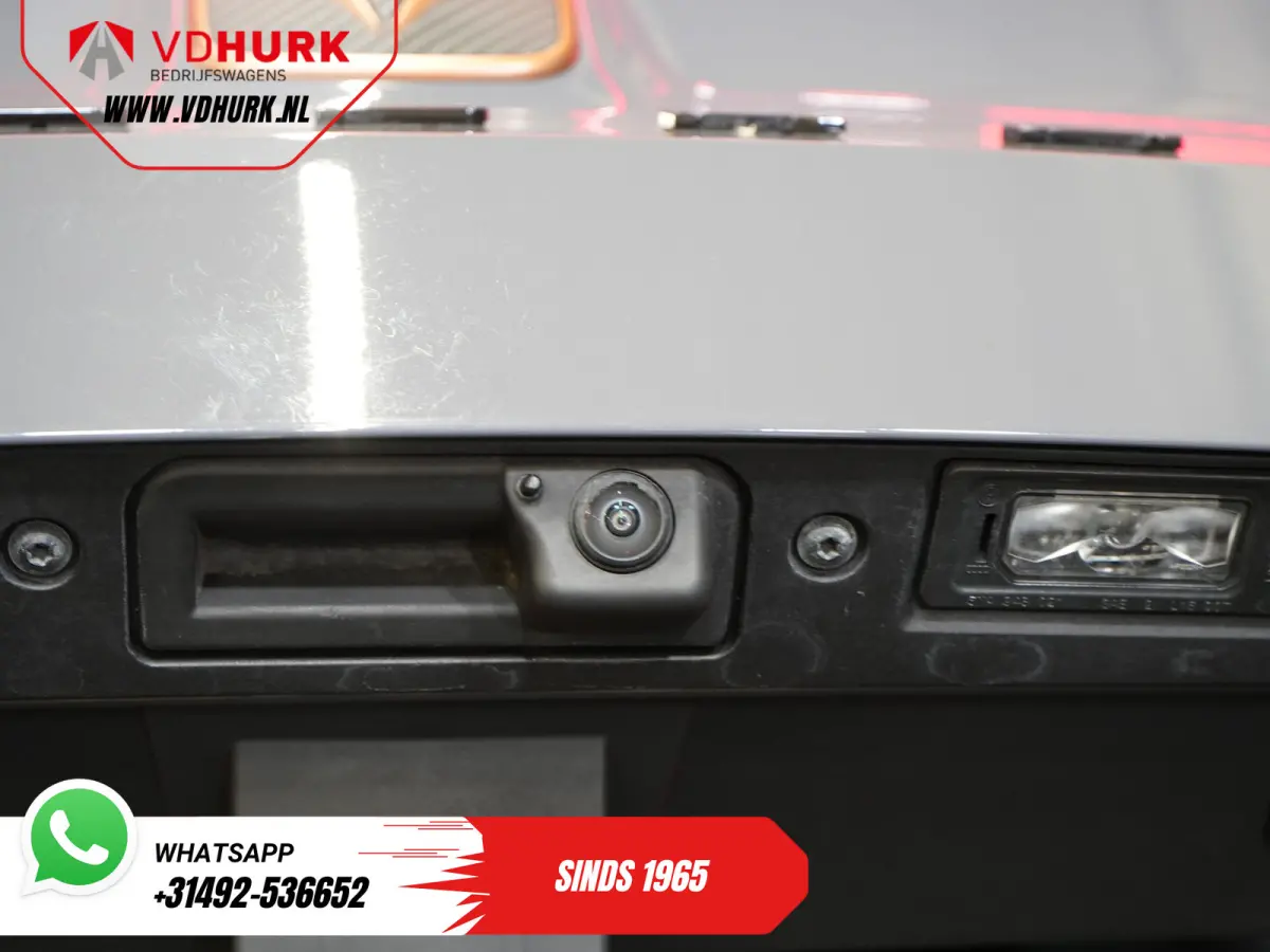 1.4 e-Hybrid VZ Performance 245 pk Elek.Klep/ Memory/ Carplay/ Navi/ Stoelverw./ Stuurverw./ Adapt.Cruise/ Camera/ Climate/ 19'' LMV