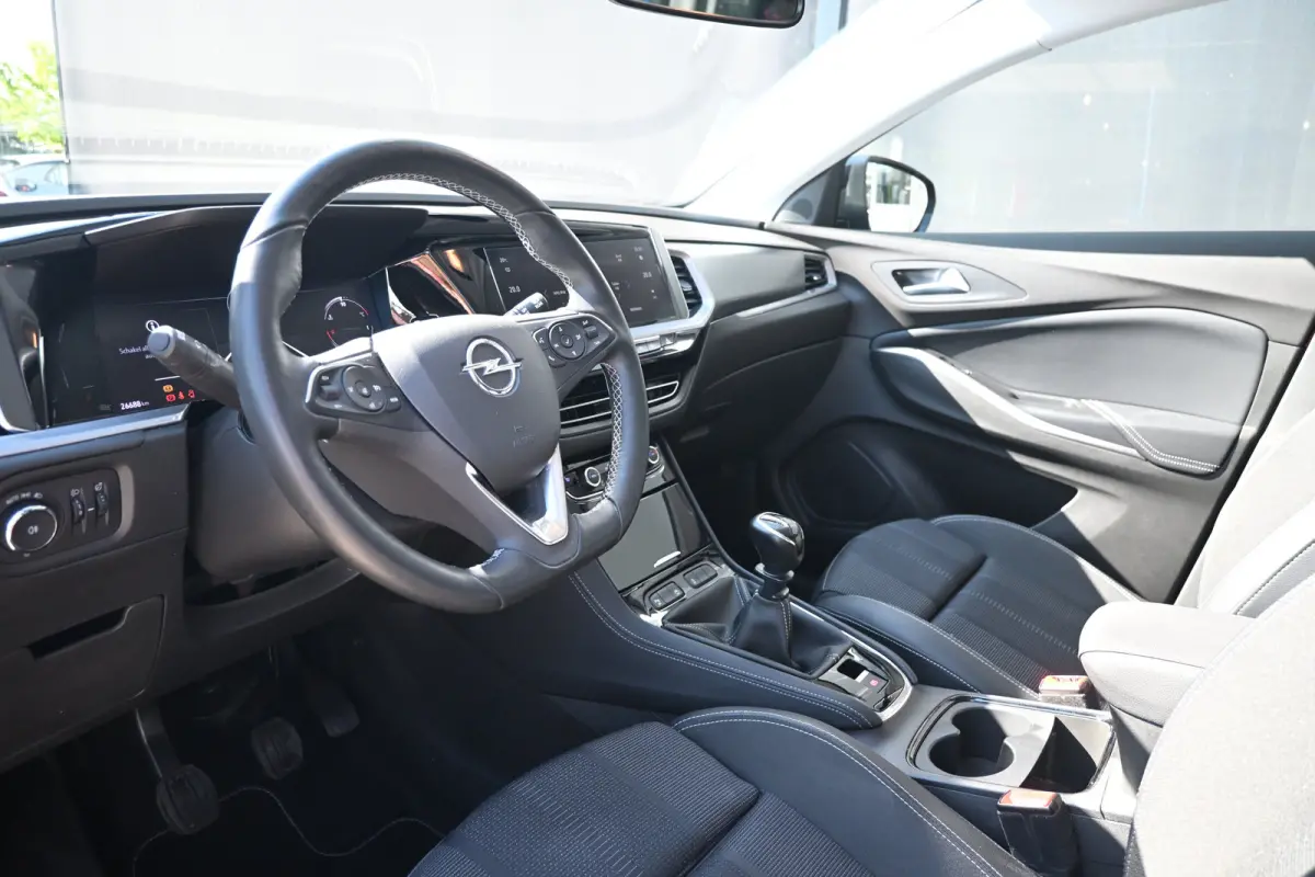 1.2 Turbo Business Elegance+ 130pk | Stuur/Stoelverwarming | AGR-Comfortstoelen | Navigatie | 360 Camera | Climate Control | Full-LED | !!!