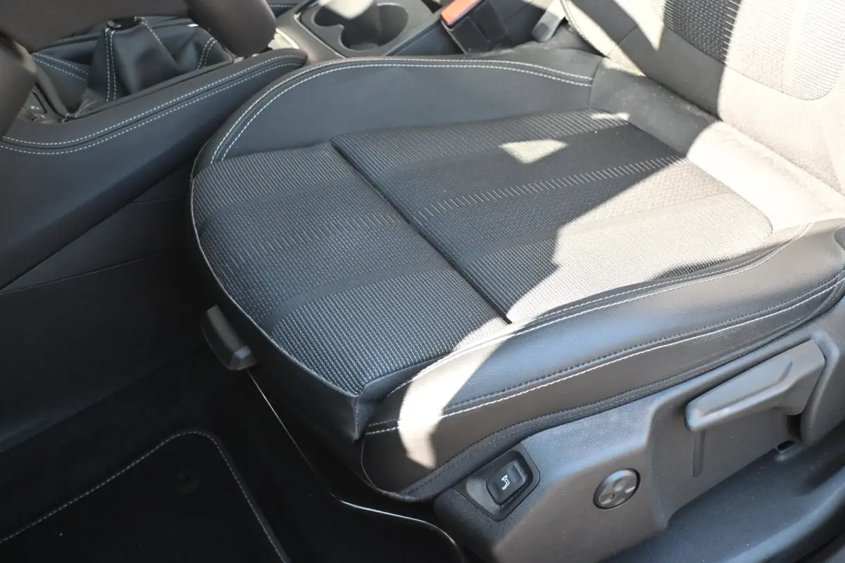 1.2 Turbo Business Elegance+ 130pk | Stuur/Stoelverwarming | AGR-Comfortstoelen | Navigatie | 360 Camera | Climate Control | Full-LED | !!!